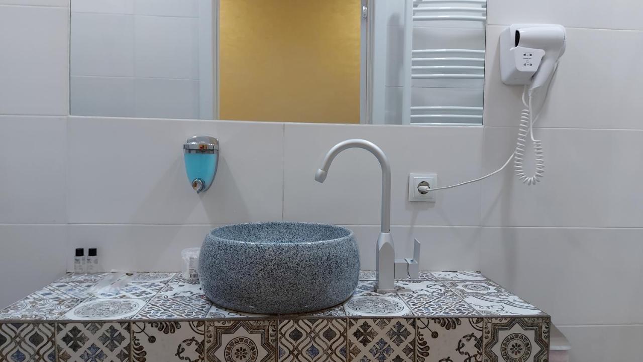 טביליסי Sweet Home In Saburtalo מראה חיצוני תמונה