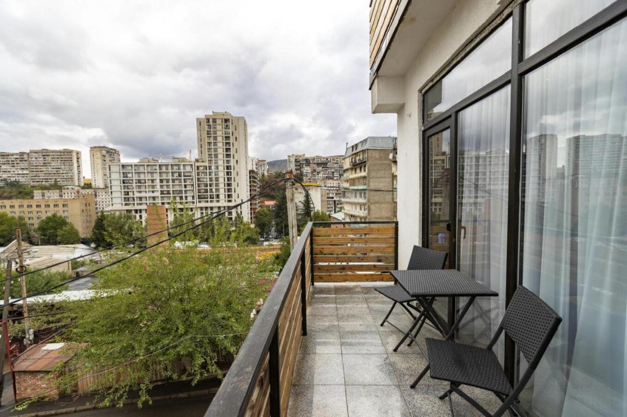 טביליסי Sweet Home In Saburtalo מראה חיצוני תמונה
